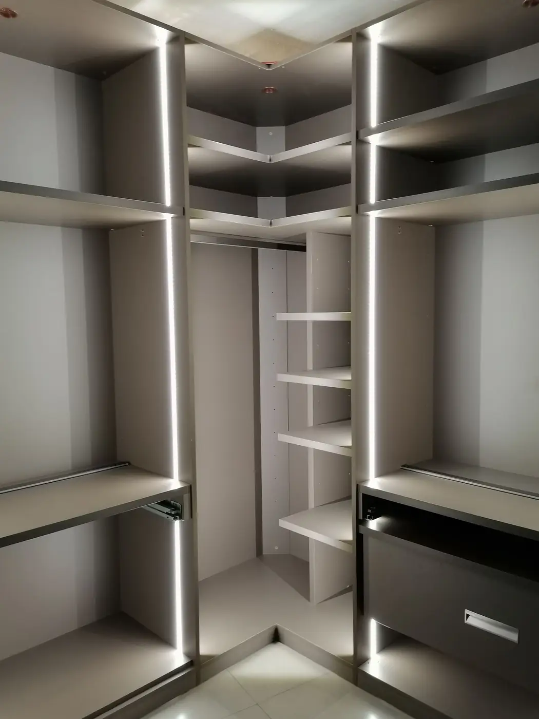 Built-in cupboards and joinery