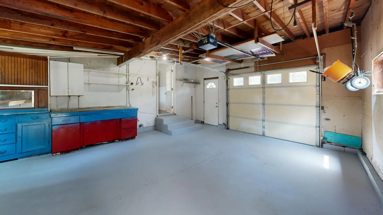 Workshop, store and garage space